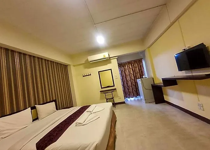Oyo 75460 Baansang Place Suvarnabhumi Hotel Bangkok